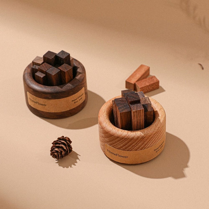 Luxury Essential Oil Wood Diffuser – Unique Wood Art Fireless Aroma Diffuser, Beech/Black Walnut Aromatherapy Ornament for Indoor Fragrance Expansion, Elegant Home Décor, Natural Scent