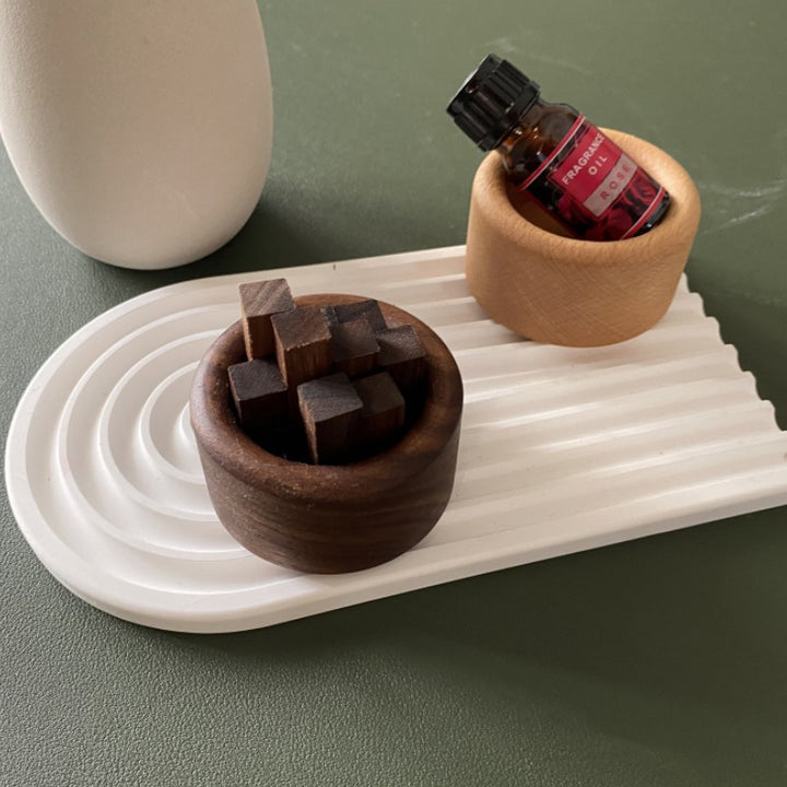 Luxury Essential Oil Wood Diffuser – Unique Wood Art Fireless Aroma Diffuser, Beech/Black Walnut Aromatherapy Ornament for Indoor Fragrance Expansion, Elegant Home Décor, Natural Scent