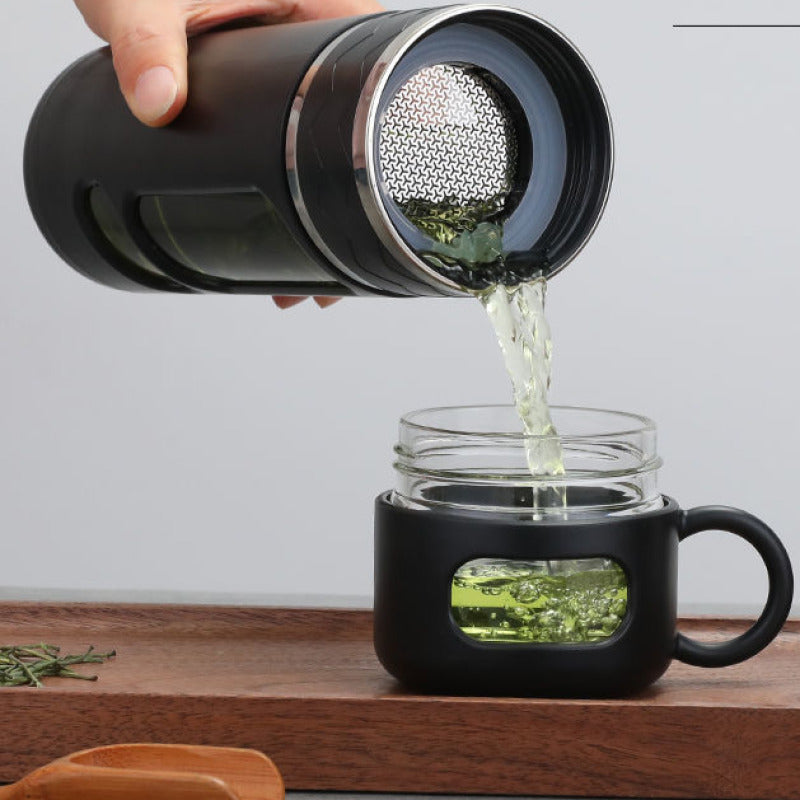 Premium Double-Layer Insulated Tea Cup with Water Separation – 520ML Portable Filtering Cup for Hot & Cold Beverages – Food-Grade Glass & Silicone – Available in Black, Blue, Coffee, Pink