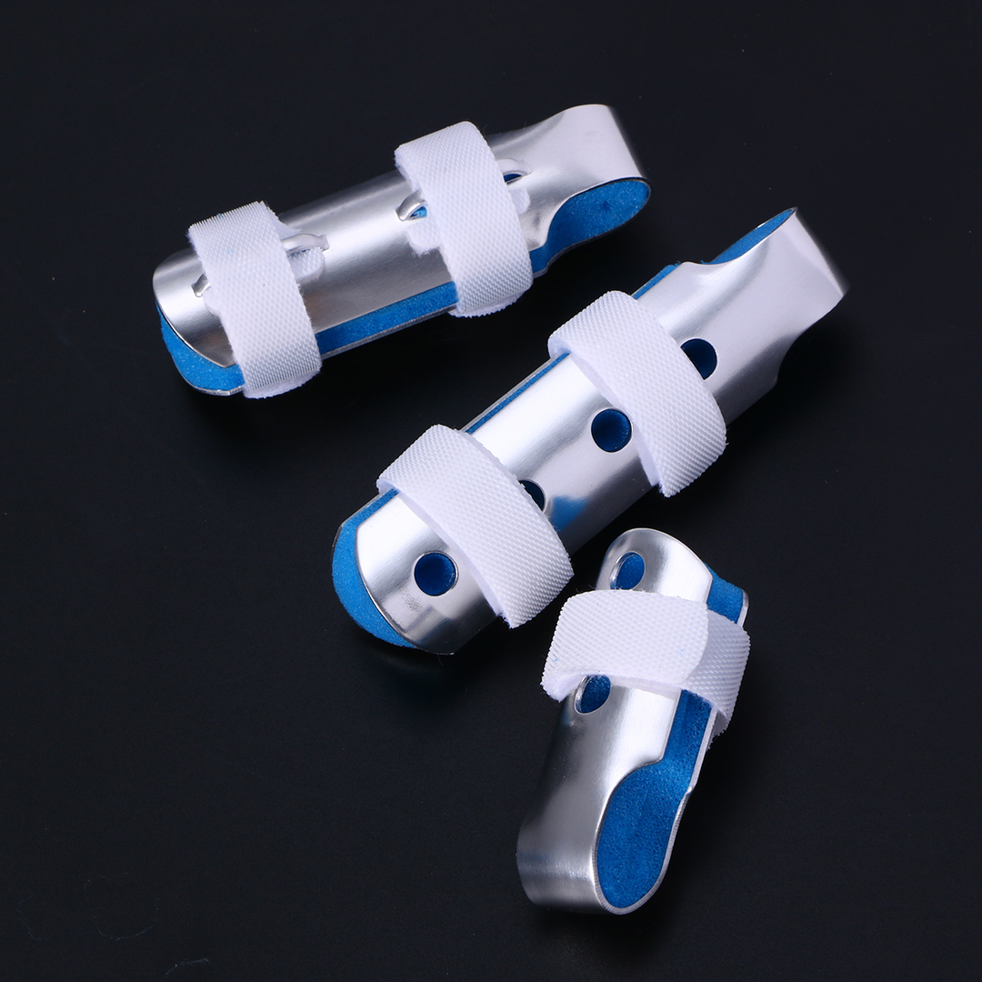 Premium Finger Splints Set for Knuckle Immobilization – 3-Sizes Adjustable Aluminum Alloy Protective Splints for Finger Injuries, Breathable EVA Pads, Comfortable, Easy to Use, Suitable for Adults and Children