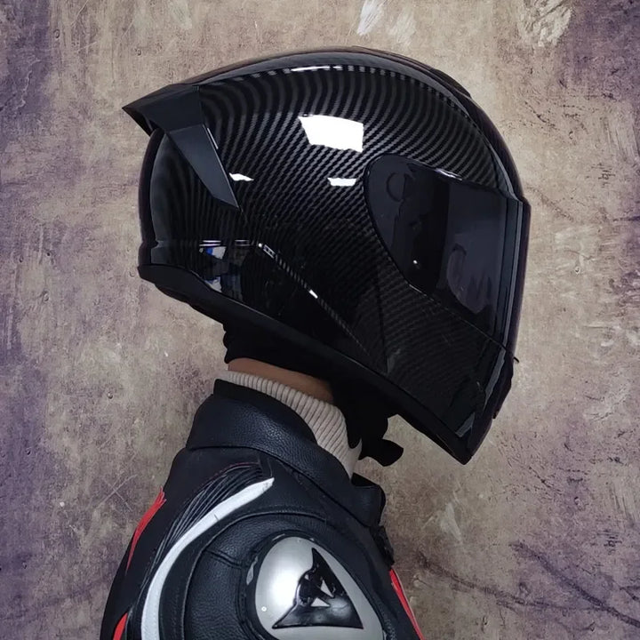 Premium Full Face Racing Motorcycle Helmet – Winter Warm Double Visor, Motorbike Sports Helmet, Adjustable Ventilation, Comfortable Fit for Winter Riding