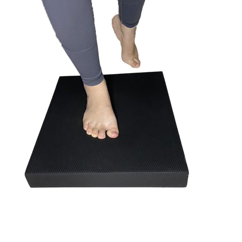 Premium Non-Slip Yoga Balance Pad – Soft Foam Exercise Cushion for Pilates, Fitness Training & Body Building, Ideal Balance Board for Stability & Core Strength
